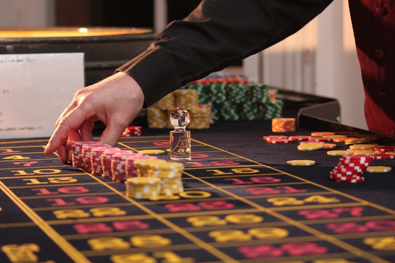 Filipino player browsing vip slot platform on smartphone in the Philippines